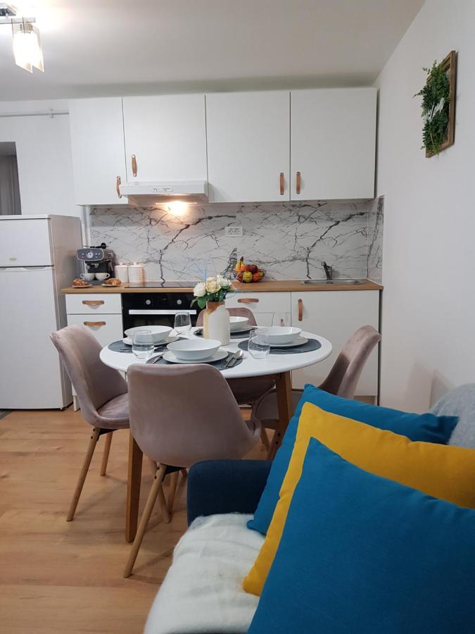 Charming Hideaway In The Heart Of Timisoara! Appartement Buitenkant foto